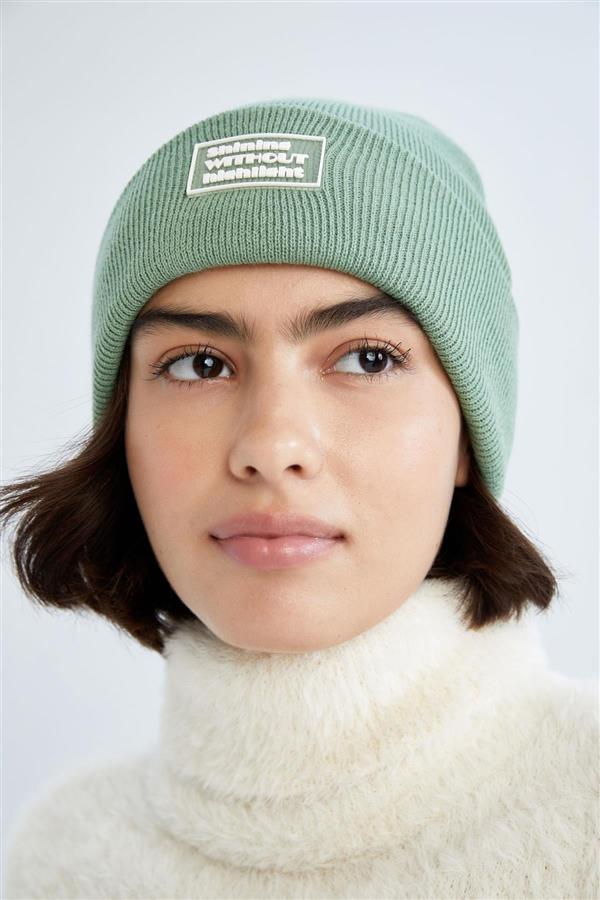 کلاه زنانه زمستانی با بهترین کیفیت سبز
