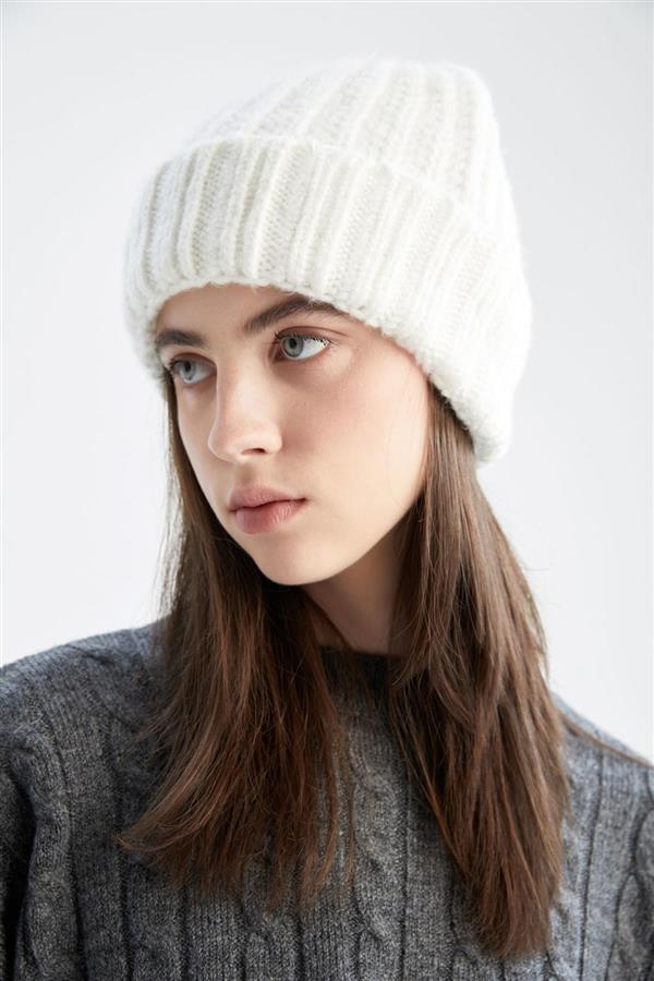 کلاه زمستانی بافتنی زنانه با بهترین کیفیت